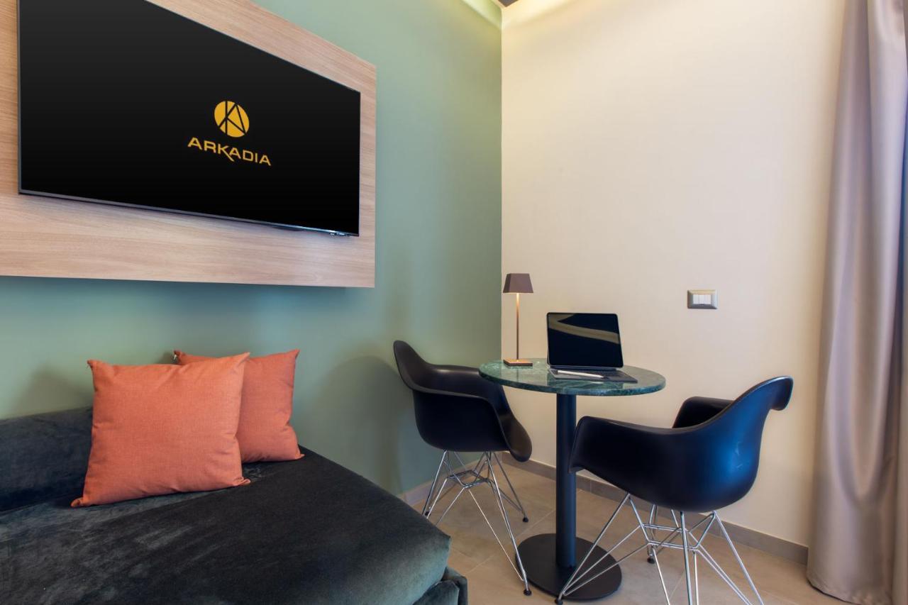 Arkadia Rooms & Apartments Cagliari Zewnętrze zdjęcie